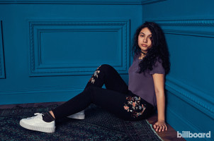 Alessia Cara photo #