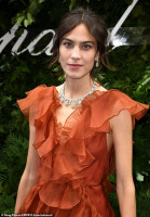 Alexa Chung photo #