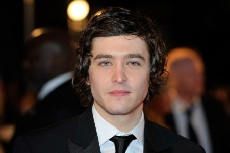 Alexander Vlahos pic #620722