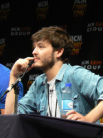 Alexander Vlahos photo #