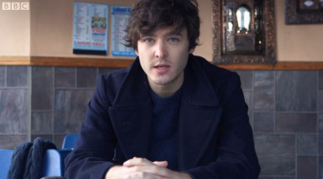 Alexander Vlahos photo #