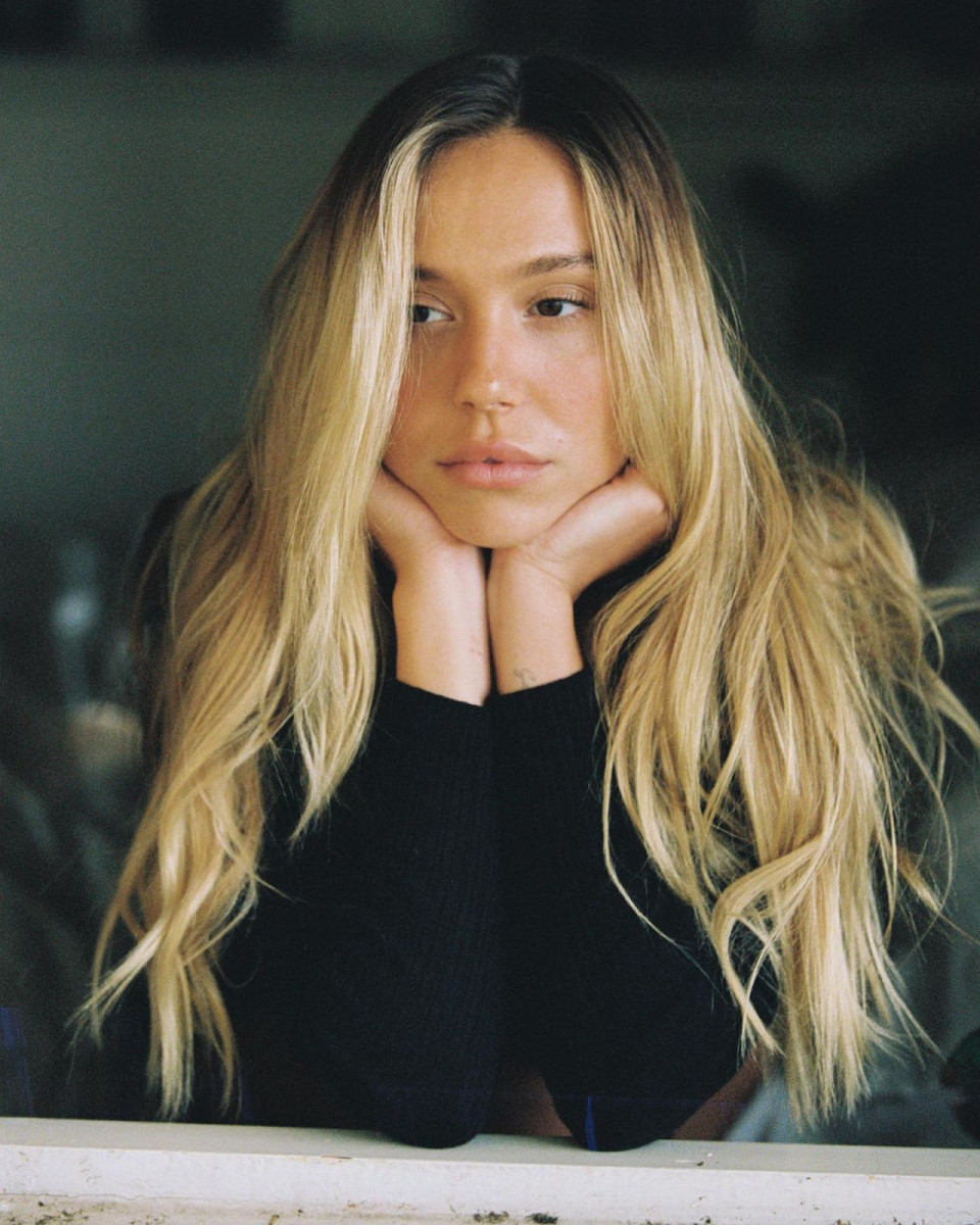 Alexis Ren: pic #1283765