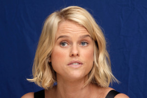 Alice Eve photo #