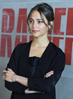 Alicia Vikander pic #1019498