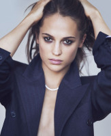 Alicia Vikander photo #