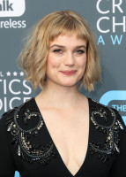 Alison Sudol photo #