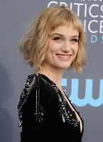 Alison Sudol photo #