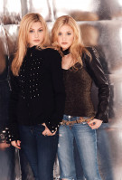 photo 26 in Aly and Aj gallery [id352310] 2011-03-07