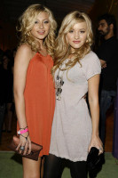 Aly and Aj pic #464358