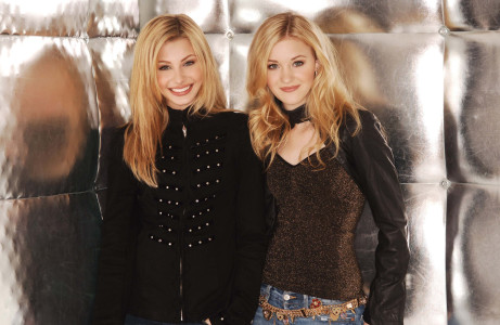 photo 4 in Aly and Aj gallery [id147056] 2009-04-14