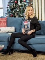 Amanda Holden photo #