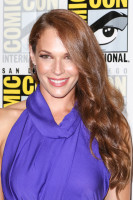 Amanda Righetti photo #