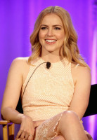 Amanda Schull pic #930924