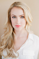 Amanda Schull photo #