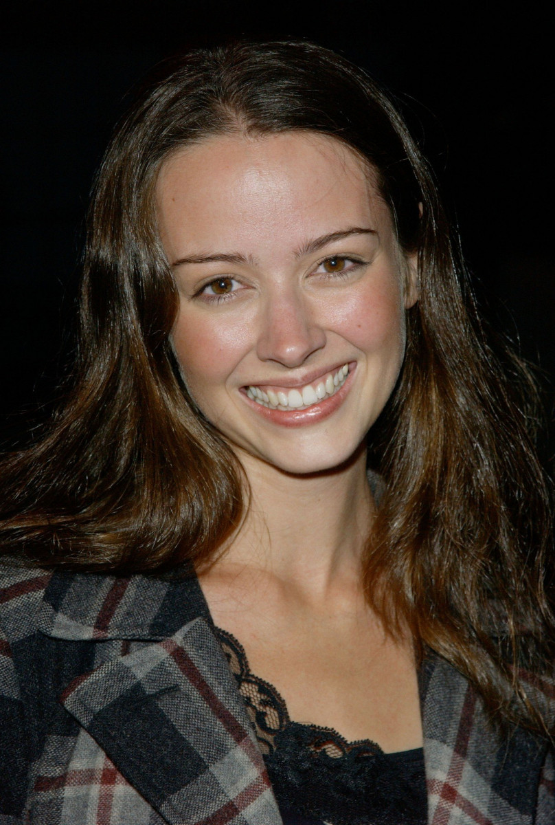 Amy Acker: pic #11358
