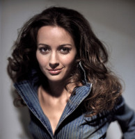 Amy Acker photo #