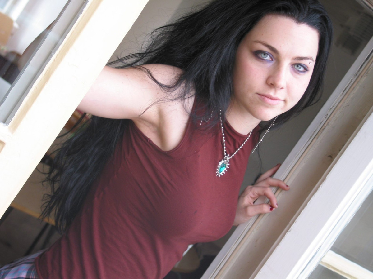 Amy lee hot pics