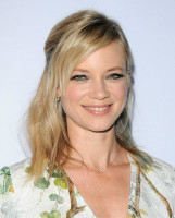 Amy Smart photo #