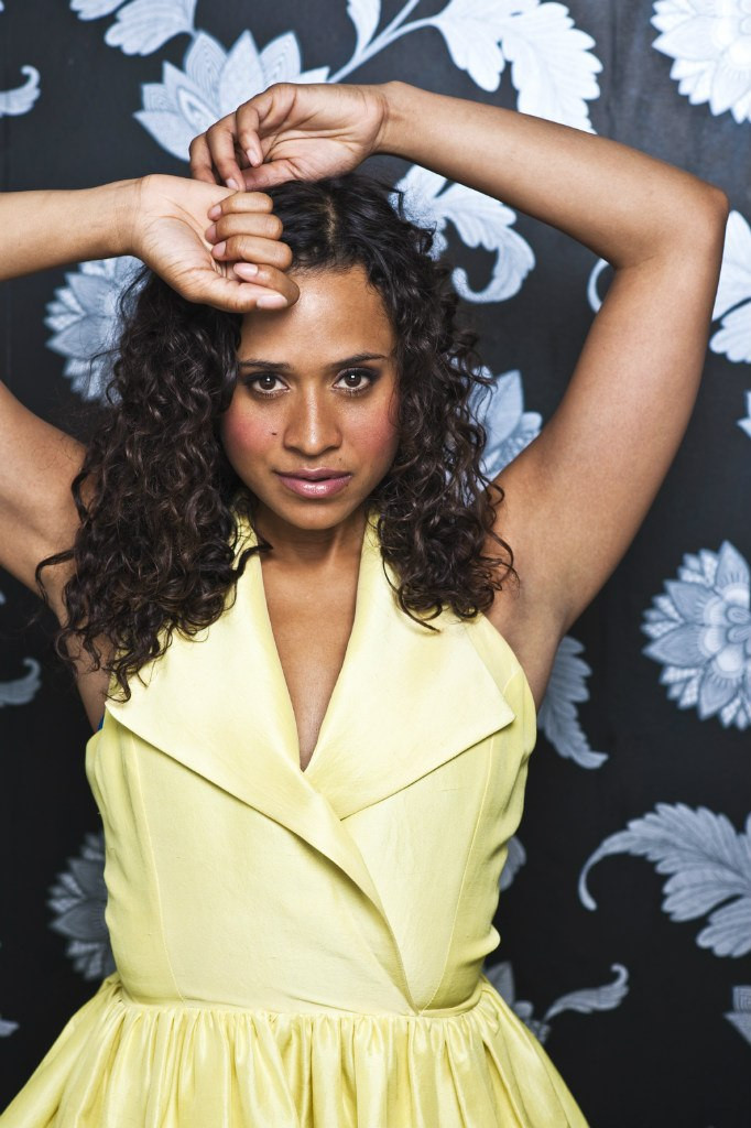 Angel Coulby: pic #601895