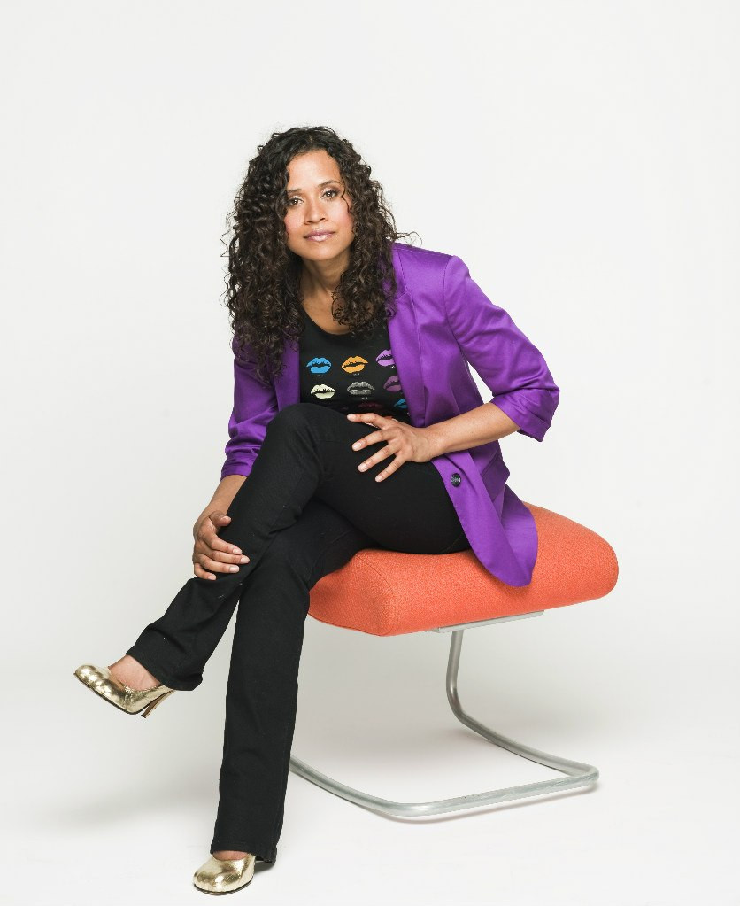 Angel Coulby: pic #596349
