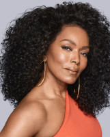 Angela Bassett photo #