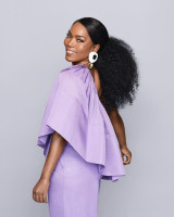 Angela Bassett photo #