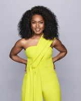 Angela Bassett photo #