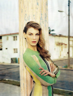 Angela Lindvall photo #