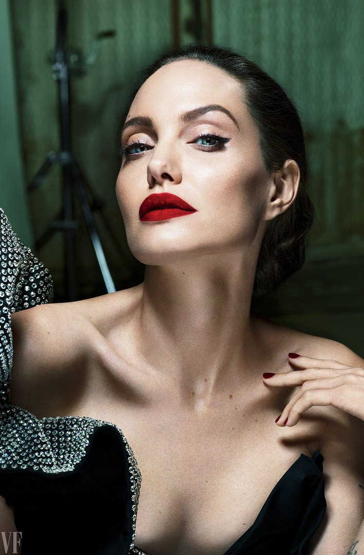 Angelina Jolie: pic #953837
