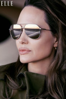 Angelina Jolie photo #