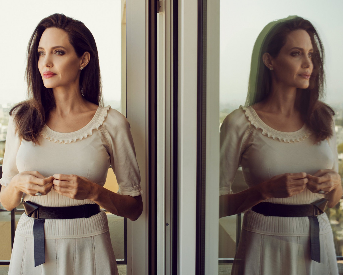 Angelina Jolie: pic #970403