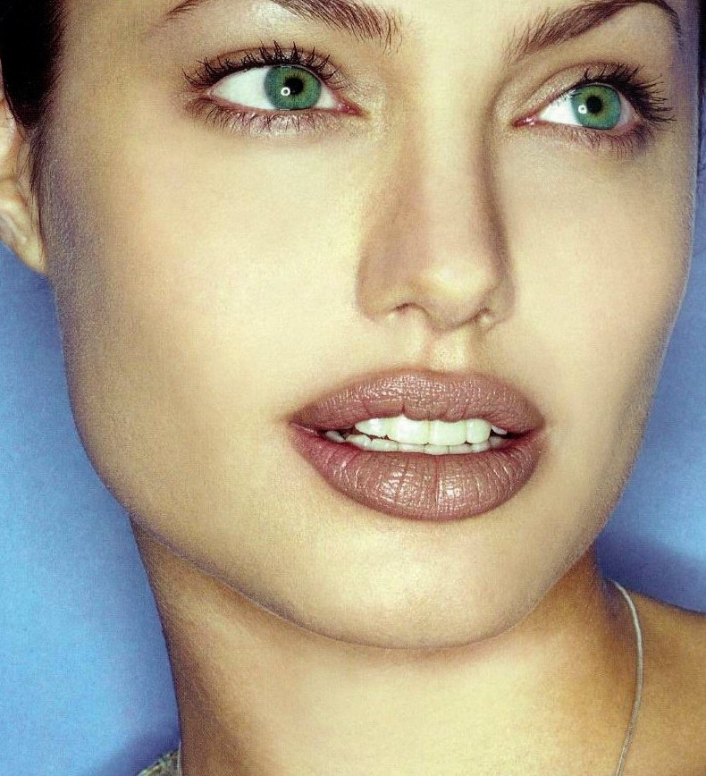 Angelina Jolie: pic #213617