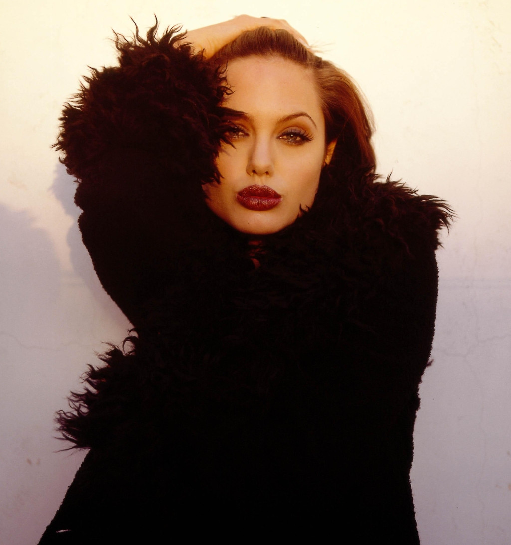 Angelina Jolie: pic #213603