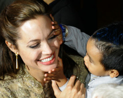 photo 14 in Angelina Jolie gallery [id26680] 0000-00-00