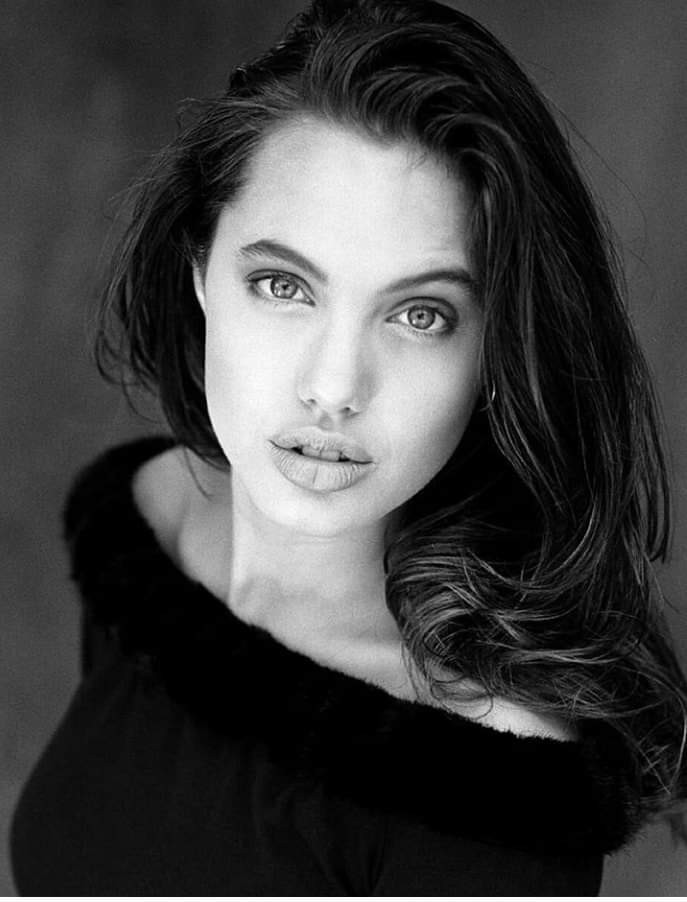 Angelina Jolie: pic #1234730