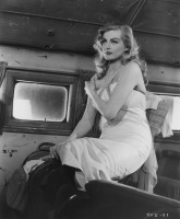 Anita Ekberg photo #