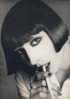 Anjelica Huston photo #