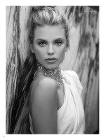 AnnaLynne McCord photo #