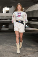 photo 26 in Anna Ewers gallery [id1278116] 2021-11-04