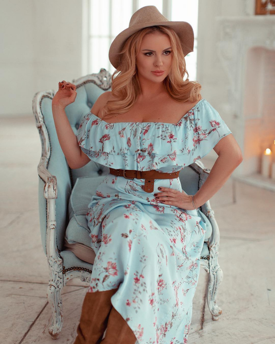 Anna Semenovich: pic #1162906