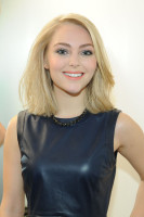 photo 5 in AnnaSophia Robb gallery [id572337] 2013-02-04