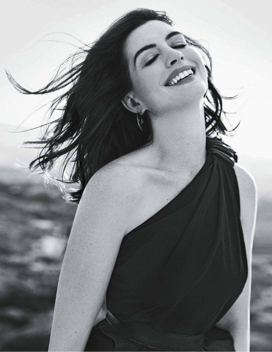 Anne Hathaway: pic #1151772
