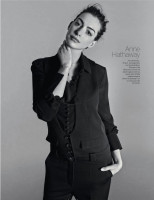 Anne Hathaway photo #