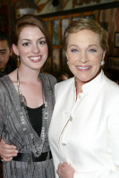 photo 15 in Anne Hathaway gallery [id187661] 2009-10-07