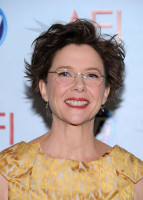 Annette Bening photo #