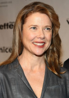 Annette Bening photo #