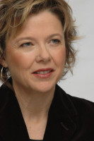 Annette Bening photo #