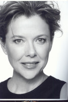 Annette Bening photo #