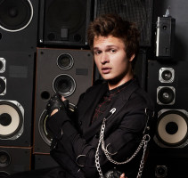 Ansel Elgort photo #