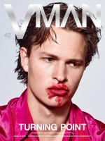 Ansel Elgort photo #